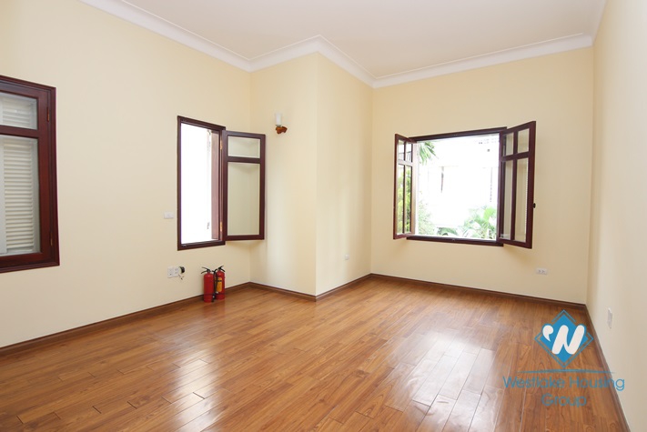 Spacious swimming pool house for rent in Tay Ho